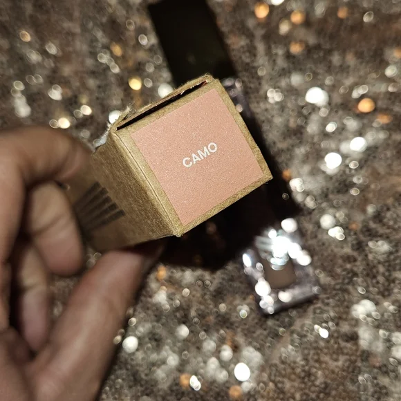 GXVE by Gwen Stefani Im Still Here Liquid Lipstick in CAMO - Picture 2 of 2